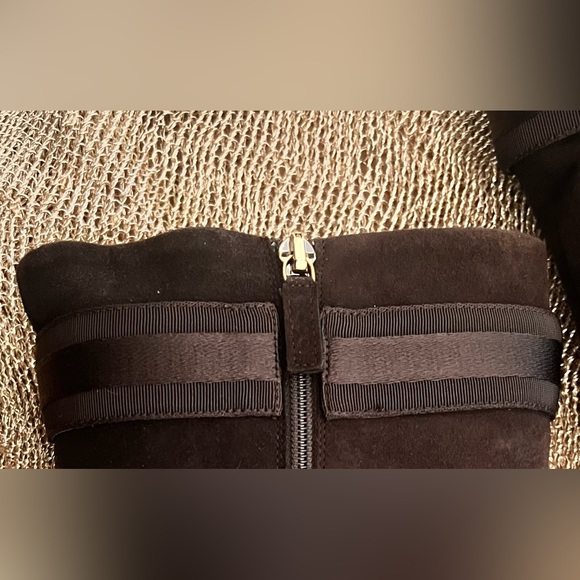 *Gucci Chocolate Brown Gold GG Buckle Boots - Picture 8 of 9